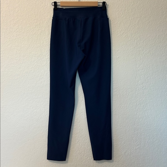 Athleta Navy Leggings 4 - Picture 3 of 9
